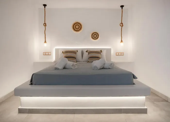 Feel Breeze Mykonos Town